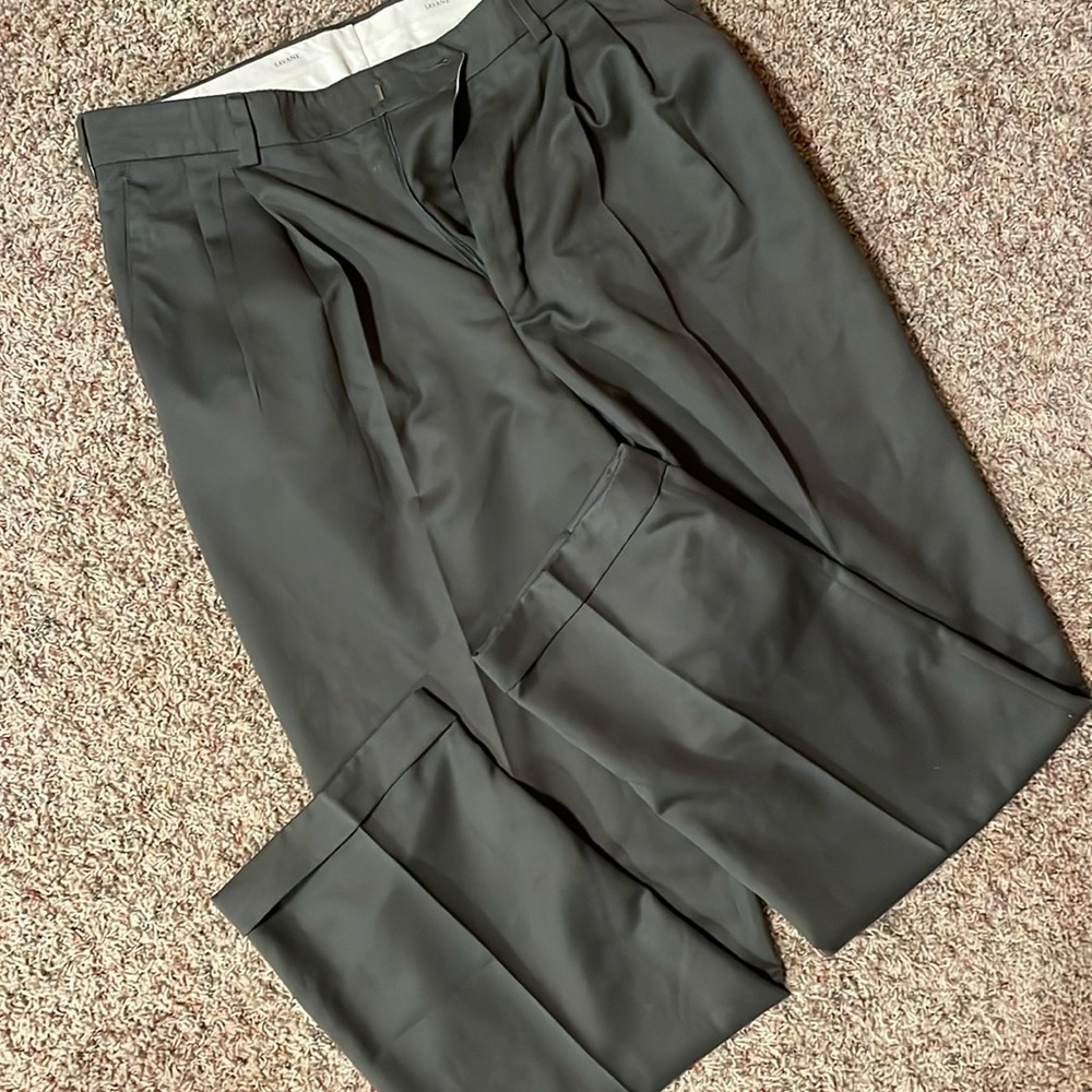 Savane rn21201 greenish gray dress pants size 34/34 pleated front w cuffed hem